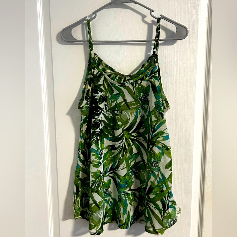 Patricia Foster | Straps lightweight top tropical print